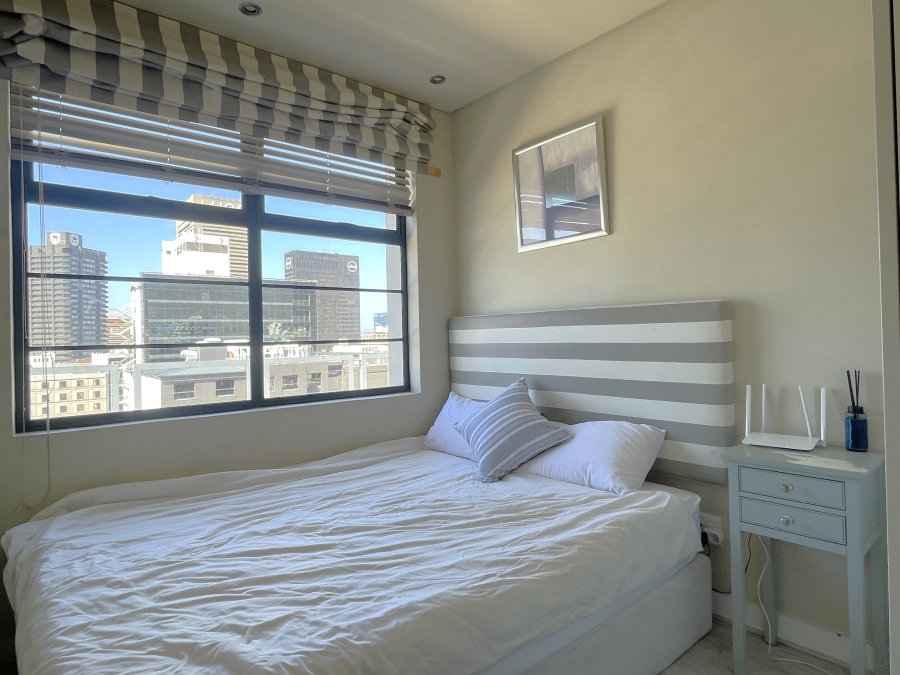 2 Bedroom Property for Sale in Cape Town City Centre Western Cape